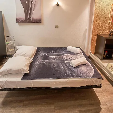 Pour 4 Au Calme Avec Piscine Et Parking * Санари-сюр-Мер